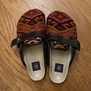 Beautiful Res Ipsa clogs, size 8